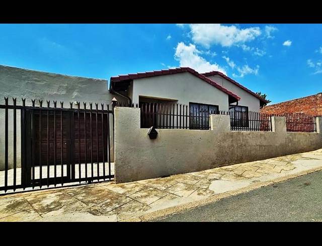 4 BEDROOM HOUSE FOR SALE IN ATTERIDGEVILLE